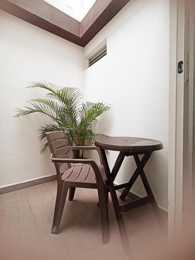 Laureles Guest House Lgh Hotel Medellín Extérieur photo