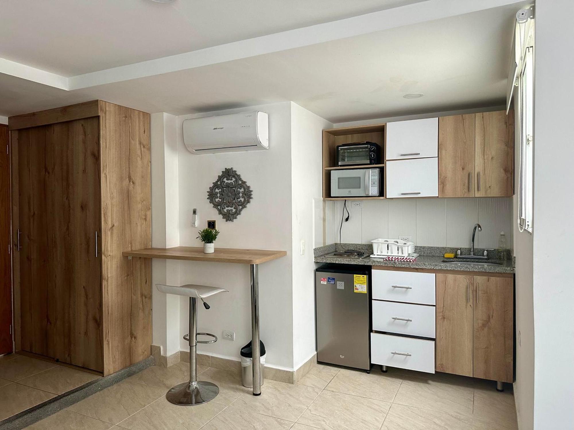 Laureles Guest House Lgh Hotel Medellín Chambre photo